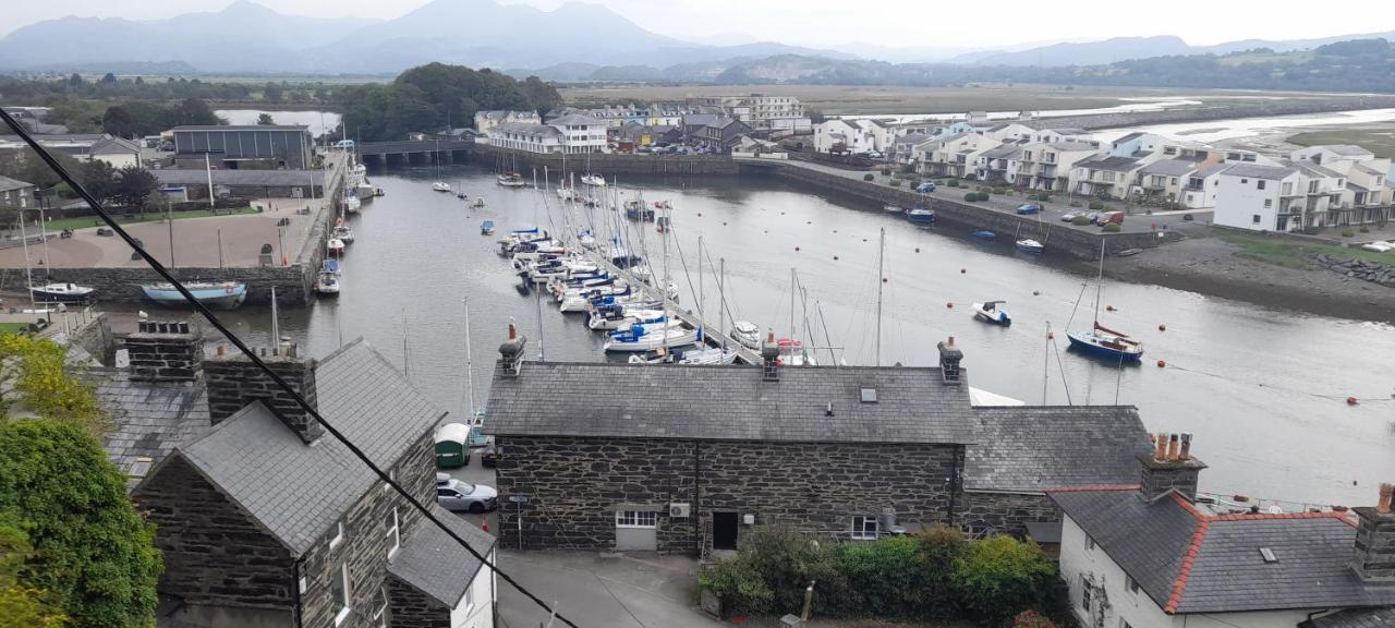 Cosy Mews House Close To Harbour Porthmadog Bagian luar foto